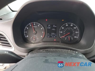 Zdjęcie 9 z 12 samochodu: 2022 HYUNDAI ACCENT SE VIN:3KPC24A69NE166470 - miniatura