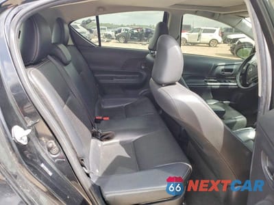 Zdjęcie 10 z 12 samochodu: 2018 TOYOTA PRIUS C FOUR VIN:JTDKDTB34J1605978 - miniatura
