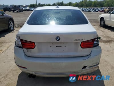 Zdjęcie 6 z 12 samochodu: 2012 BMW 328 I VIN:WBA3A5C56CF345157 - miniatura
