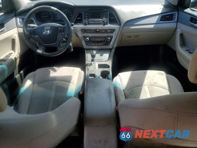 Zdjęcie 8 z 12 samochodu: 2017 HYUNDAI SONATA SE VIN:5NPE24AF2HH484214 - miniatura
