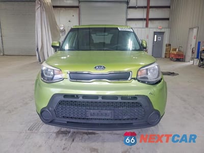 Piąte zdjęcie samochodu w środku: 2015 KIA SOUL BASE VIN:KNDJN2A27F7752053 - miniatura