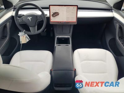 Zdjęcie 8 z 13 samochodu: 2023 TESLA MODEL Y VIN:7SAYGDEE7PA195326 - miniatura