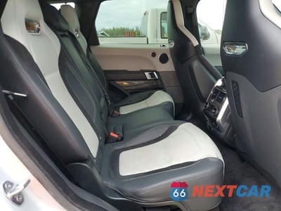 Zdjęcie 11 z 13 samochodu: 2022 LAND ROVER RANGE ROVER SPORT SVR VIN:SALWZ2RE2NA246049 - miniatura