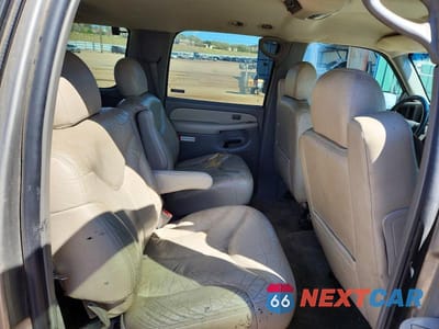 Zdjęcie 11 z 12 samochodu: 2000 GMC YUKON XL C1500 VIN:3GKEC16T0YG201560 - miniatura