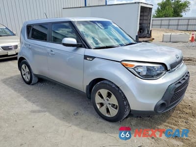 Czwarte zdjęcie samochodu z boku: 2014 KIA SOUL BASE VIN:KNDJN2A29E7721949 - miniatura