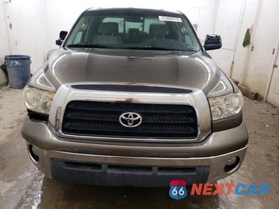 Piąte zdjęcie samochodu w środku: 2008 TOYOTA TUNDRA SR5 VIN:5TBRV54168S479082 - miniatura