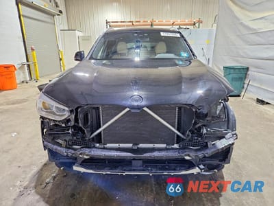 Piąte zdjęcie samochodu w środku: 2019 BMW X3 XDRIVE30I VIN:5UXTR9C59KLP85164 - miniatura