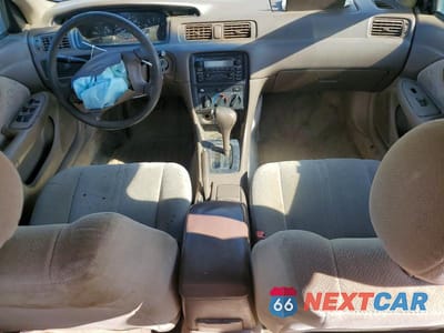 Zdjęcie 8 z 12 samochodu: 2000 TOYOTA CAMRY CE VIN:4T1BG22KXYU743120 - miniatura