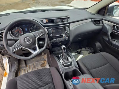 Zdjęcie 8 z 13 samochodu: 2020 NISS QASHQAI VIN:JN1BJ1CW4LW394778 - miniatura