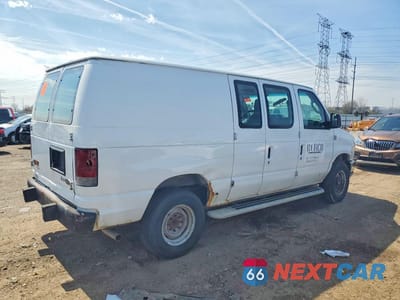 Trzecie zdjęcie samochodu z tyłu: 2013 FORD ECONOLINE - BOX TRUCK VIN:1FTNE2EW6DDA46608 - miniatura