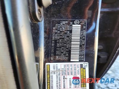 Zdjęcie 12 z 12 samochodu: 2005 TOYOTA COROLLA LE VIN:2T1BR32E75C409280 - miniatura