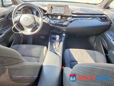 Zdjęcie 8 z 12 samochodu: 2018 TOYOTA C-HR XLE PREMIUM VIN:NMTKHMBXXJR061761 - miniatura
