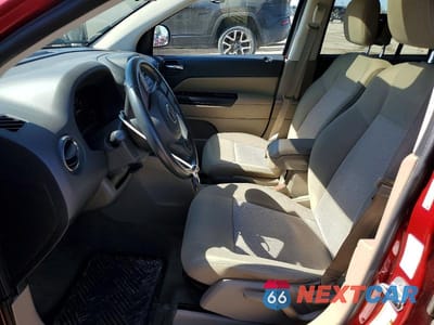 Zdjęcie 7 z 13 samochodu: 2011 JEEP COMPASS SPORT VIN:1J4NT1FB7BD151421 - miniatura