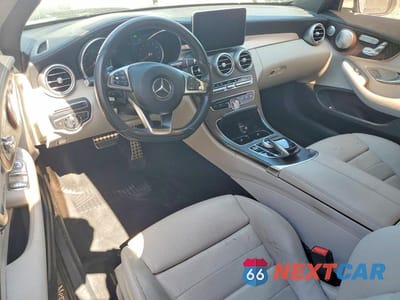 Zdjęcie 8 z 12 samochodu: 2017 MERCEDES-BENZ C 300 4MATIC VIN:WDDWJ4KBXHF456454 - miniatura