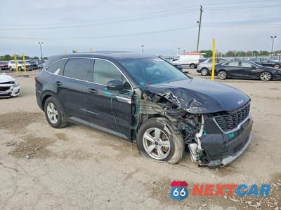 Czwarte zdjęcie samochodu z boku: 2024 KIA SORENTO LX VIN:5XYRG4JC1RG290081 - miniatura