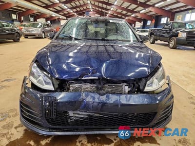 Piąte zdjęcie samochodu w środku: 2016 VOLKSWAGEN GTI S VIN:3VW5T7AU8GM064492 - miniatura