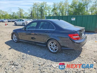 Drugie zdjęcie samochodu z przodu: 2013 MERCEDES-BENZ C 300 4MATIC VIN:WDDGF8AB3DG132989 - miniatura
