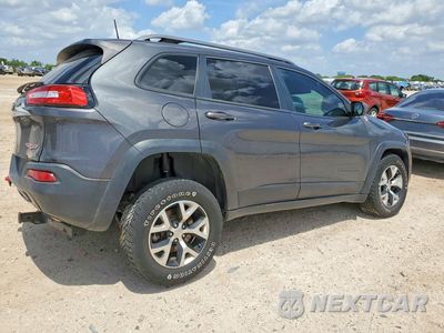 Trzecie zdjęcie samochodu z tyłu: 2016 JEEP CHEROKEE TRAILHAWK VIN:1C4PJMBS1GW130782 - miniatura