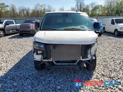 Piąte zdjęcie samochodu w środku: 2025 CHEVROLET EXPRESS G3500 LS VIN:1GAZGNFP3S1213972 - miniatura