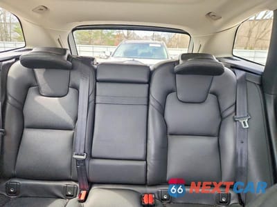 Zdjęcie 10 z 12 samochodu: 2019 VOLVO XC60 T6 MOMENTUM VIN:LYVA22RK0KB263996 - miniatura