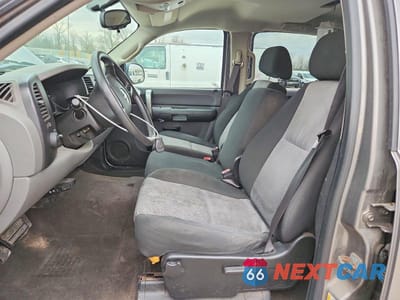 Zdjęcie 7 z 12 samochodu: 2008 CHEVROLET SILVERADO C1500 VIN:3GCEC13C38G274079 - miniatura