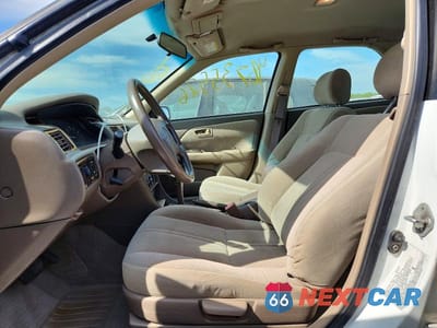 Zdjęcie 7 z 12 samochodu: 2001 TOYOTA CAMRY CE VIN:4T1BG22K91U766023 - miniatura
