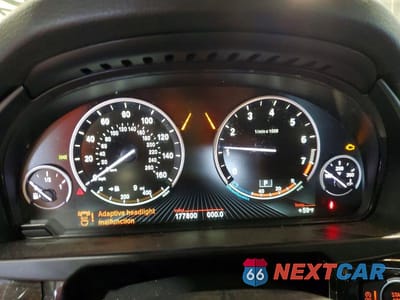 Zdjęcie 9 z 13 samochodu: 2018 BMW X5 XDRIVE35I VIN:5UXKR0C59J0X88816 - miniatura