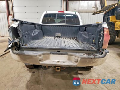 Zdjęcie 6 z 13 samochodu: 2006 TOYOTA TACOMA ACCESS CAB VIN:5TEUU42N76Z174761 - miniatura