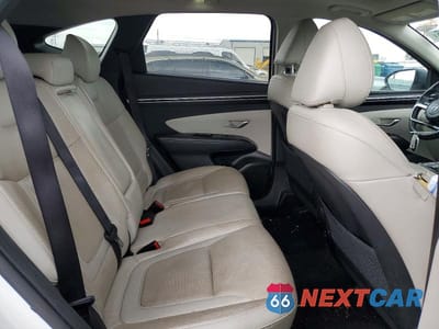 Zdjęcie 10 z 12 samochodu: 2023 HYUNDAI TUCSON LIMITED VIN:5NMJECAE1PH200896 - miniatura