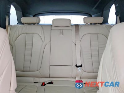 Zdjęcie 10 z 13 samochodu: 2019 BMW X5 XDRIVE40I VIN:5UXCR6C53KLB12419 - miniatura
