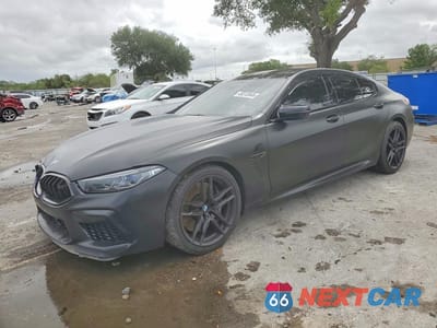 2022 BMW M8 WBSGV0C03NCH18297 - główne zdjęcie licytacji z USA - miniatura