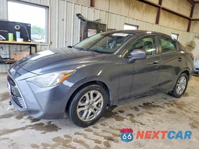 2017 TOYOTA YARIS IA BASE 3MYDLBYV0HY172102 - główne zdjęcie licytacji z USA - miniatura