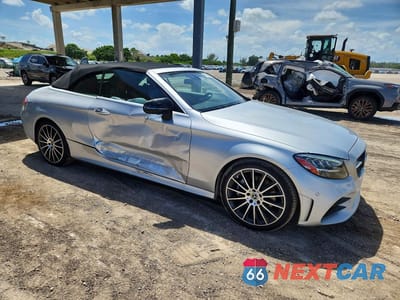 Czwarte zdjęcie samochodu z boku: 2021 MERCEDES-BENZ C 300 VIN:W1KWK8DBXMG102830 - miniatura