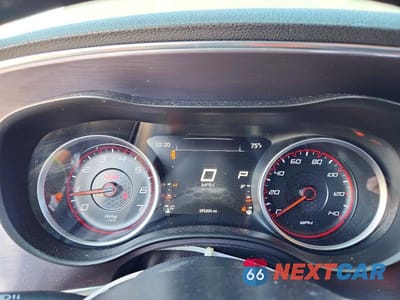 Zdjęcie 9 z 12 samochodu: 2015 DODGE CHARGER VIN:2C3CDXBG3FH813345 - miniatura