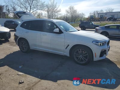 Czwarte zdjęcie samochodu z boku: 2019 BMW X3 VIN:5UXTR9C50KLR10911 - miniatura