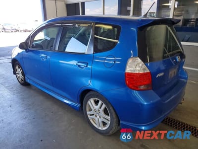 Drugie zdjęcie samochodu z przodu: 2008 HONDA FIT SPORT VIN:JHMGD38638S013398 - miniatura