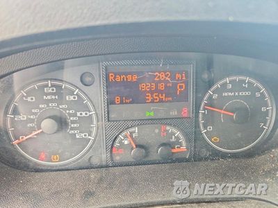 Zdjęcie 9 z 12 samochodu: 2018 RAM PROMASTER 1500 1500 HIGH VIN:3C6TRVBGXJE102285 - miniatura