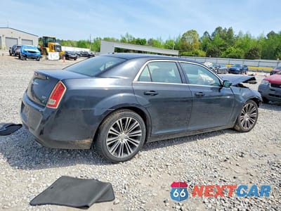 Trzecie zdjęcie samochodu z tyłu: 2012 CHRYSLER 300 S VIN:2C3CCABG7CH140765 - miniatura