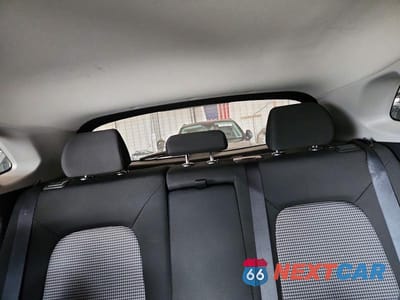 Zdjęcie 10 z 13 samochodu: 2019 HYUNDAI KONA SEL VIN:KM8K22AA3KU374504 - miniatura