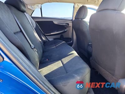 Zdjęcie 10 z 12 samochodu: 2010 TOYOTA COROLLA S VIN:2T1BU4EE0AC453180 - miniatura