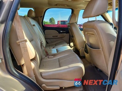 Zdjęcie 11 z 12 samochodu: 2007 CHEVROLET TAHOE C1500 VIN:1GNFC13J67R224429 - miniatura