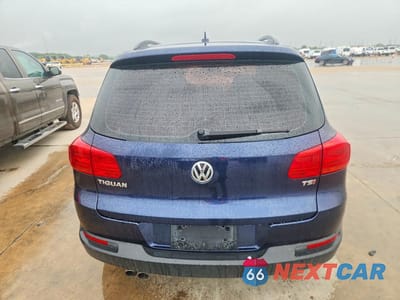 Zdjęcie 6 z 13 samochodu: 2016 VOLKSWAGEN TIGUAN S VIN:WVGAV7AX1GW612981 - miniatura
