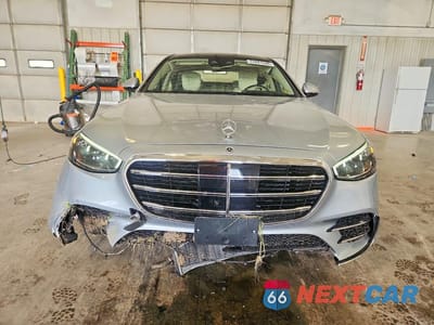 Piąte zdjęcie samochodu w środku: 2025 MERCEDES-BENZ S 580 4MATIC VIN:W1K6G7GB4SA323511 - miniatura