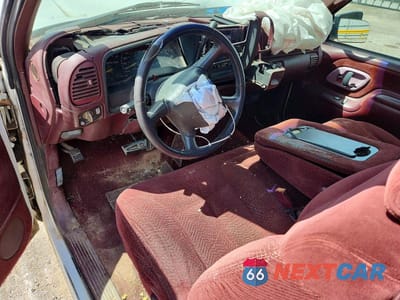 Zdjęcie 8 z 12 samochodu: 1998 GMC SIERRA1500 VIN:1GTEC19R4WR516631 - miniatura