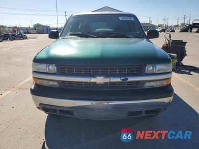 Piąte zdjęcie samochodu w środku: 1999 CHEVROLET SILVERADO K1500 VIN:1GCEK14T3XE166715 - miniatura