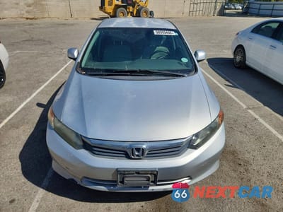 Piąte zdjęcie samochodu w środku: 2012 HONDA CIVIC LX VIN:2HGFB2F55CH563310 - miniatura