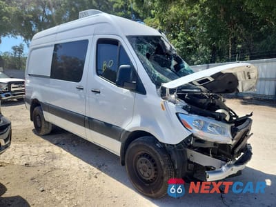 Czwarte zdjęcie samochodu z boku: 2023 MERCEDES-BENZ SPRINTER 2500 VIN:W1W40BHYXPT160598 - miniatura
