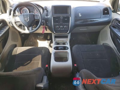 Zdjęcie 8 z 13 samochodu: 2013 DODGE GRAND CARAVAN SXT VIN:2C4RDGCGXDR581886 - miniatura
