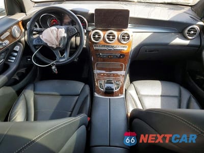 Zdjęcie 8 z 12 samochodu: 2017 MERCEDES-BENZ GLC 300 4MATIC VIN:WDC0G4KB4HF260406 - miniatura