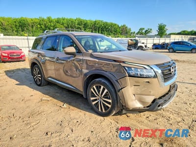 Czwarte zdjęcie samochodu z boku: 2024 NISSAN PATHFINDER PLATINUM VIN:5N1DR3DH4RC246789 - miniatura